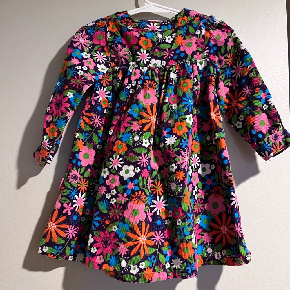 24 months LeTop Girls beautiful courdaroy floral dress - Picture 2 of 6